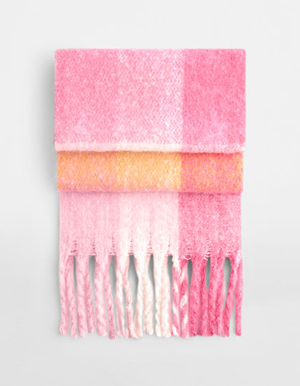Fluffy Check Scarf